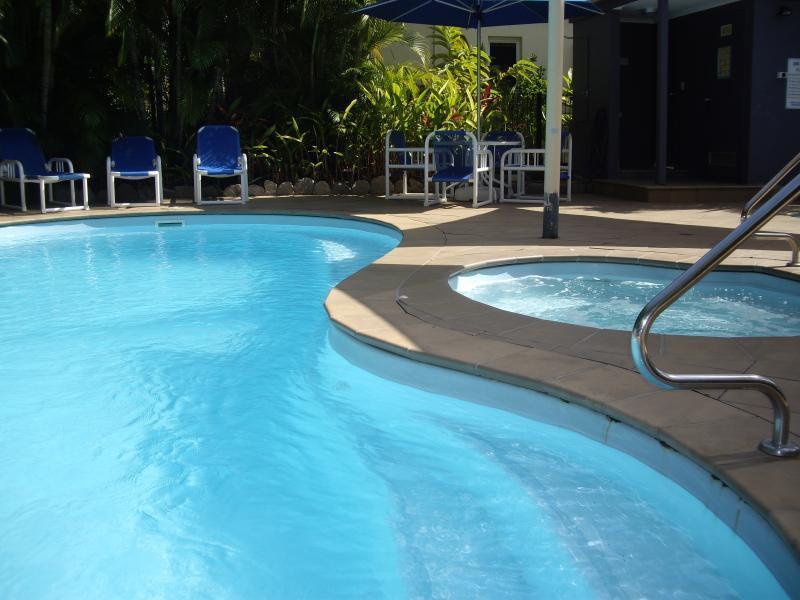 Noosa Gardens Riverside Resort 누사빌 외부 사진